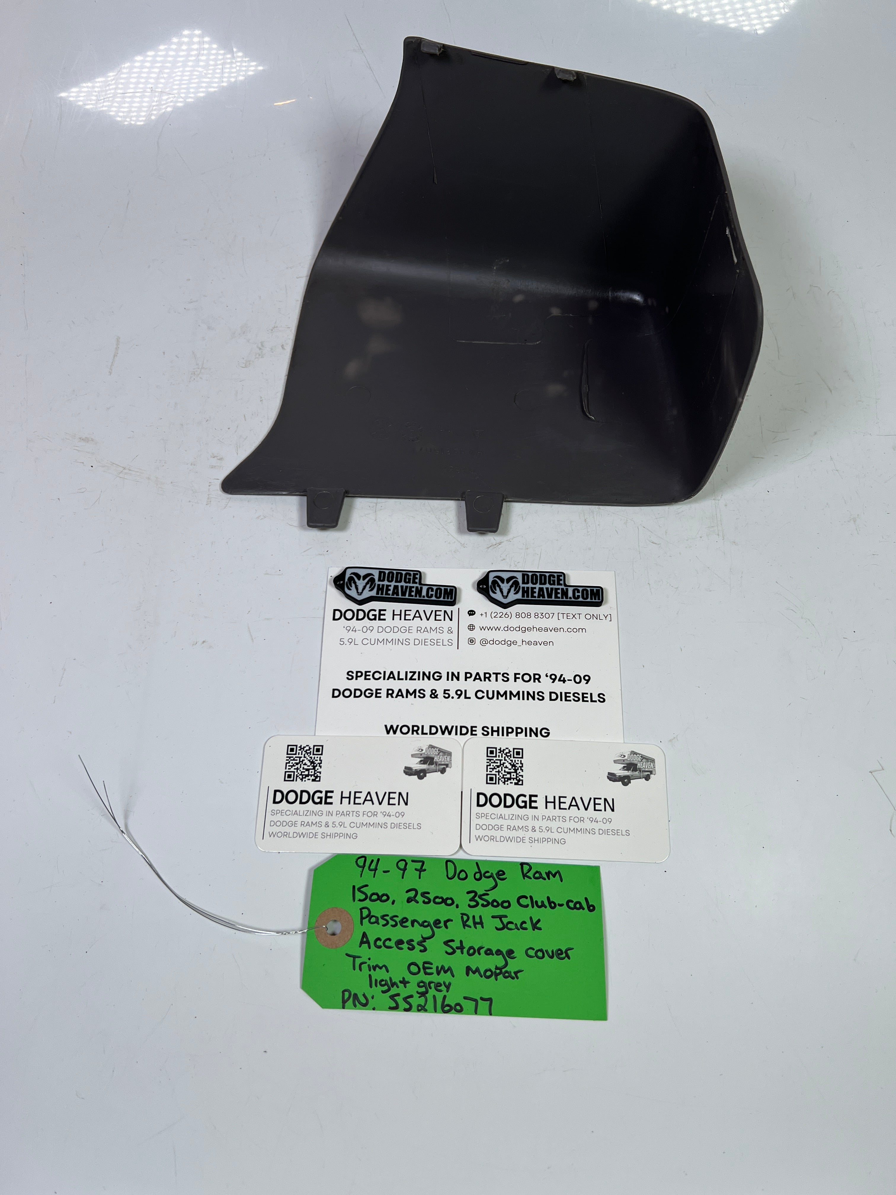 1994-1997 Dodge Ram 1500-3500 Club Cab Jack Access Storage Cover Light Grey