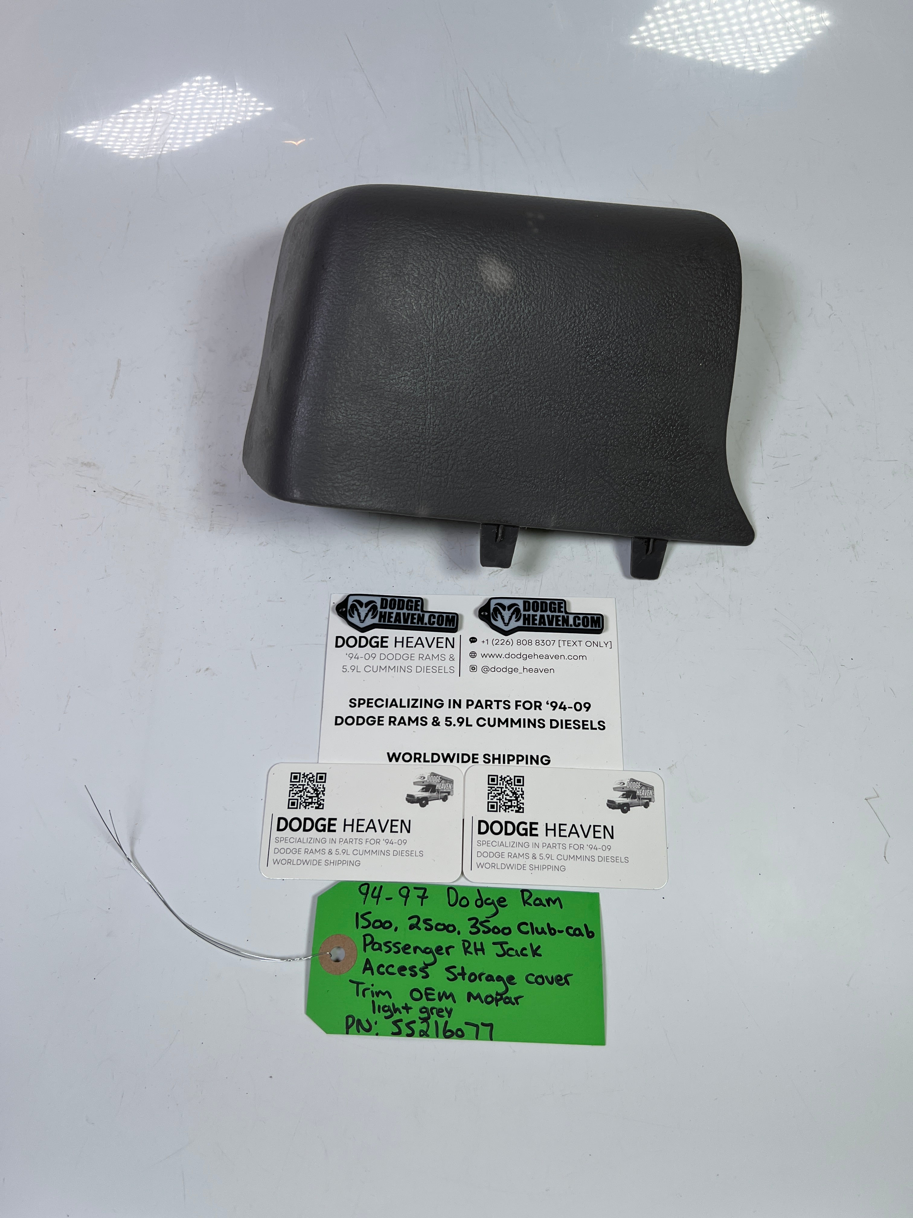 1994-1997 Dodge Ram 1500-3500 Club Cab Jack Access Storage Cover Light Grey