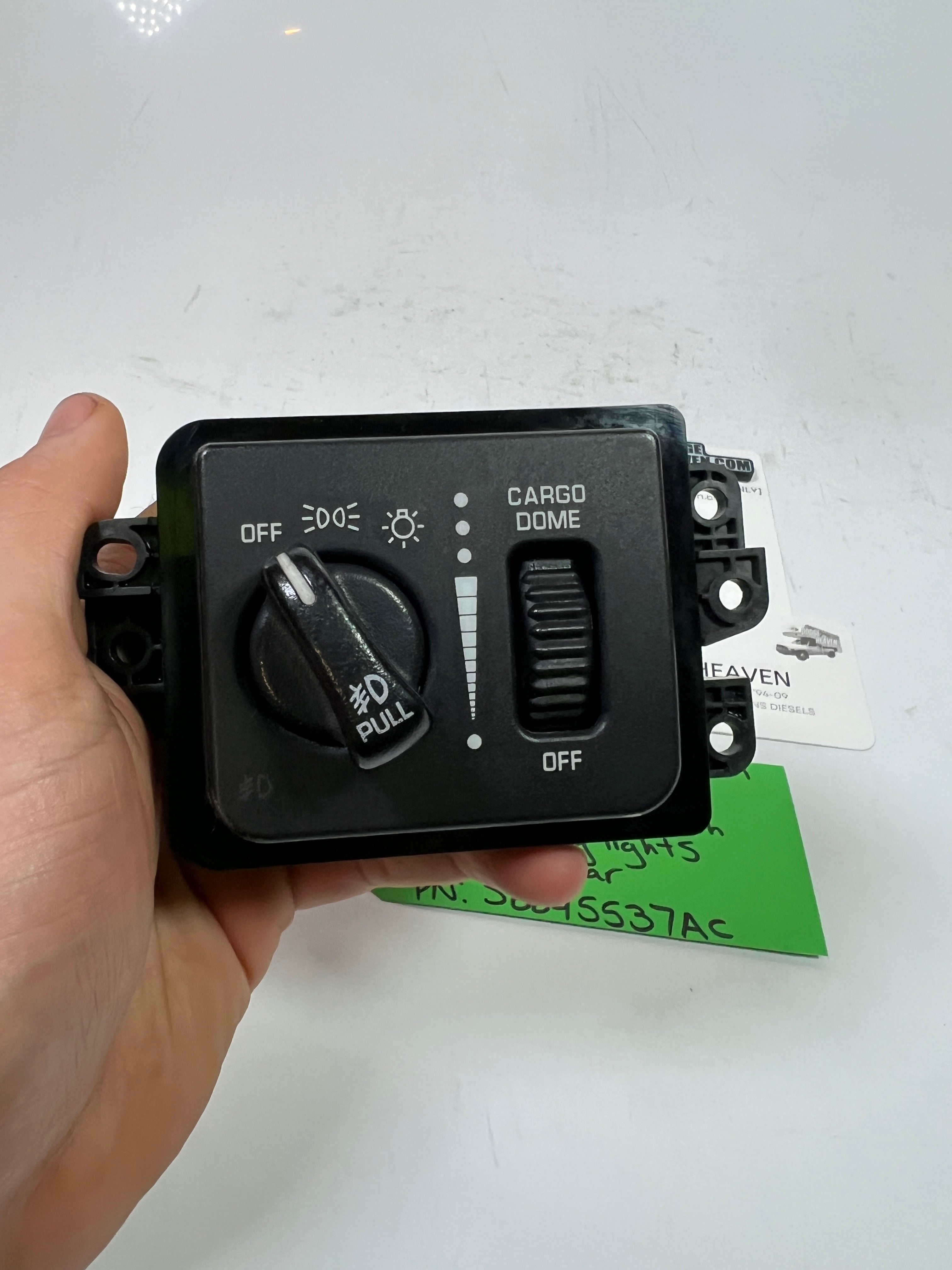 2002-2005 Dodge Ram 1500-3500 Headlight Switch With Fog Lights