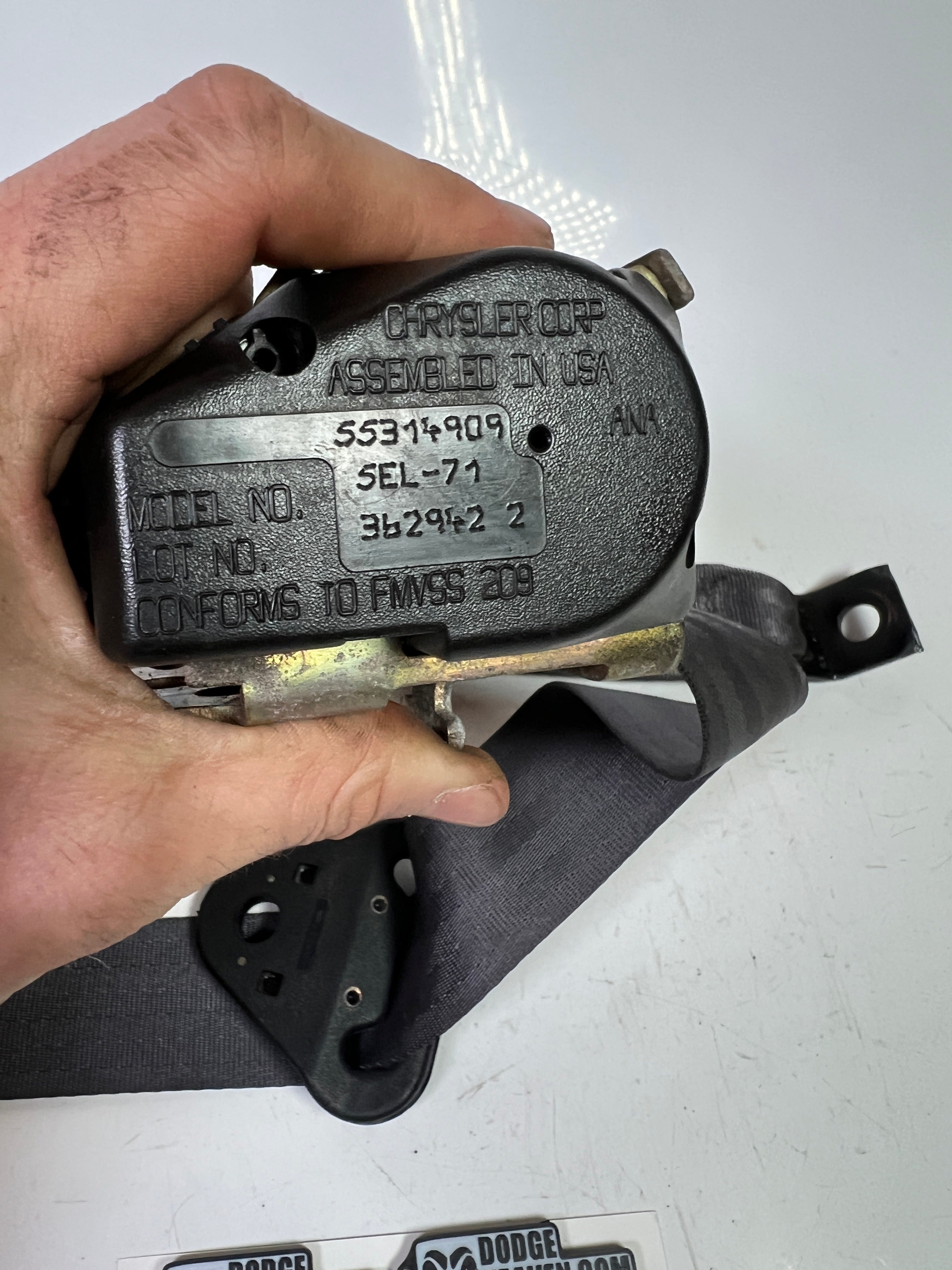 1994-1997 Dodge Ram Rear RH or LH Club Cab Seat Belt Retractor