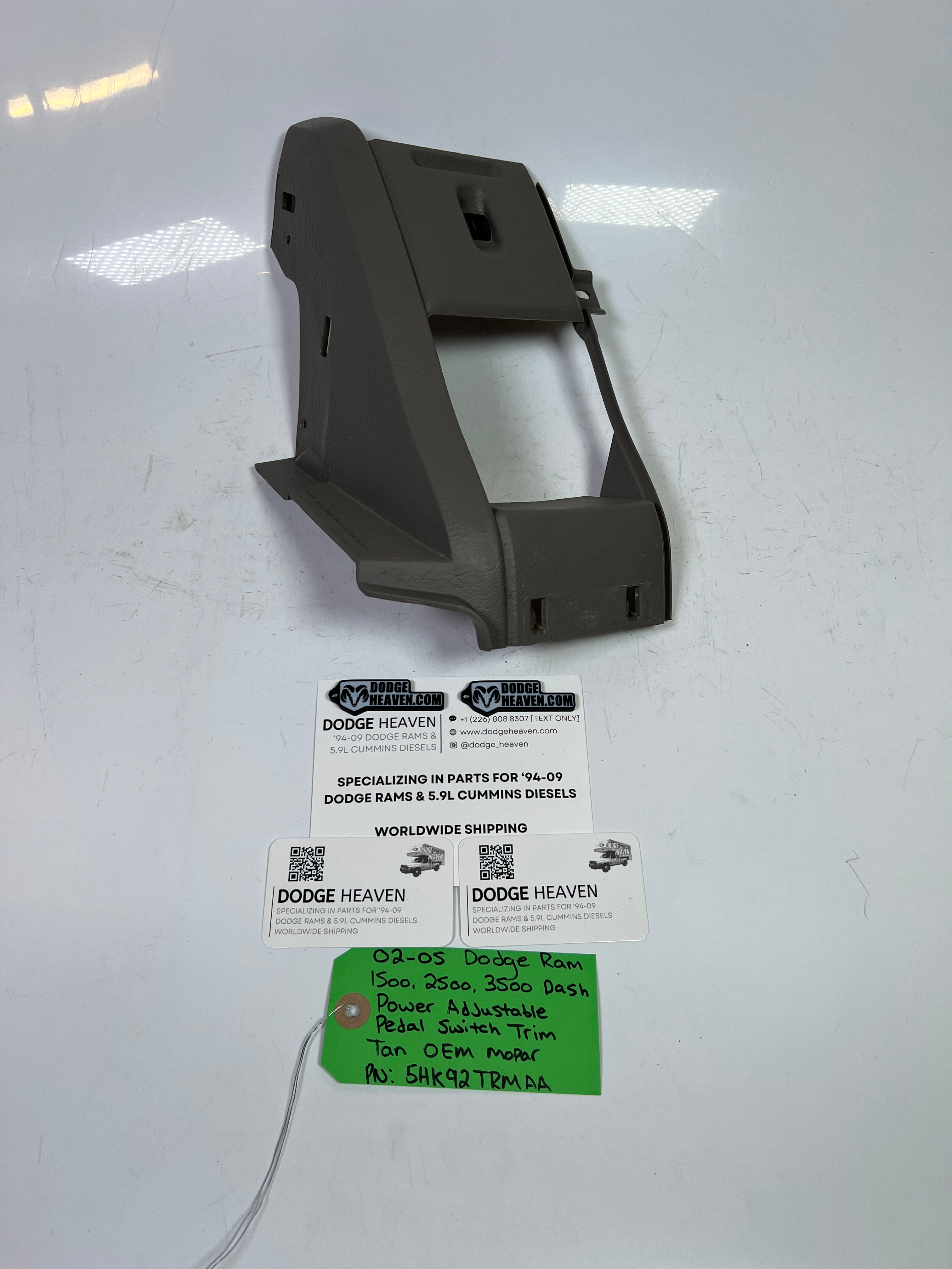 2002-2005 Dodge Ram 1500-3500 Dash Adjustable Pedal Switch Trim Panel Tan