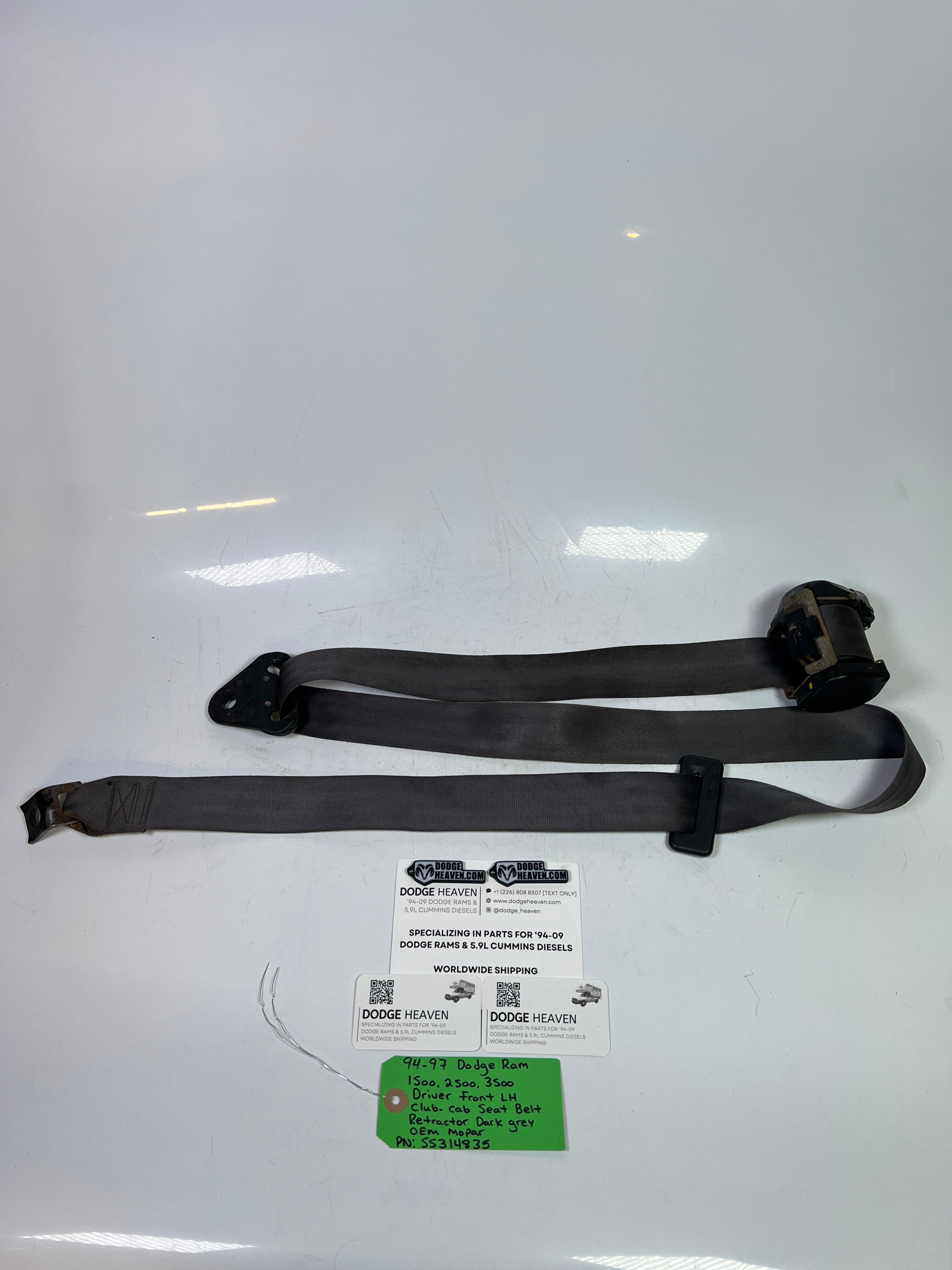 1994-1997 Dodge Ram Front Driver Club Cab Seat Belt Retractor