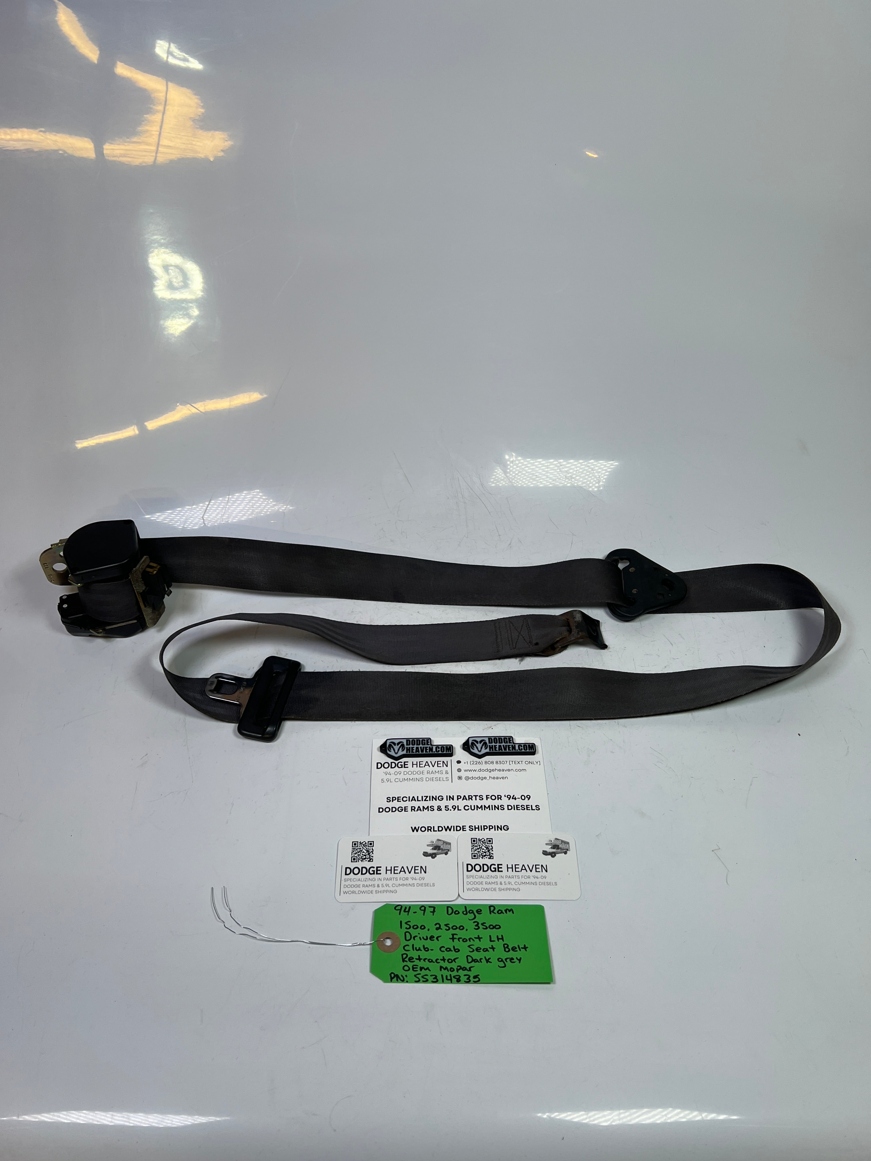 1994-1997 Dodge Ram Front Driver Club Cab Seat Belt Retractor