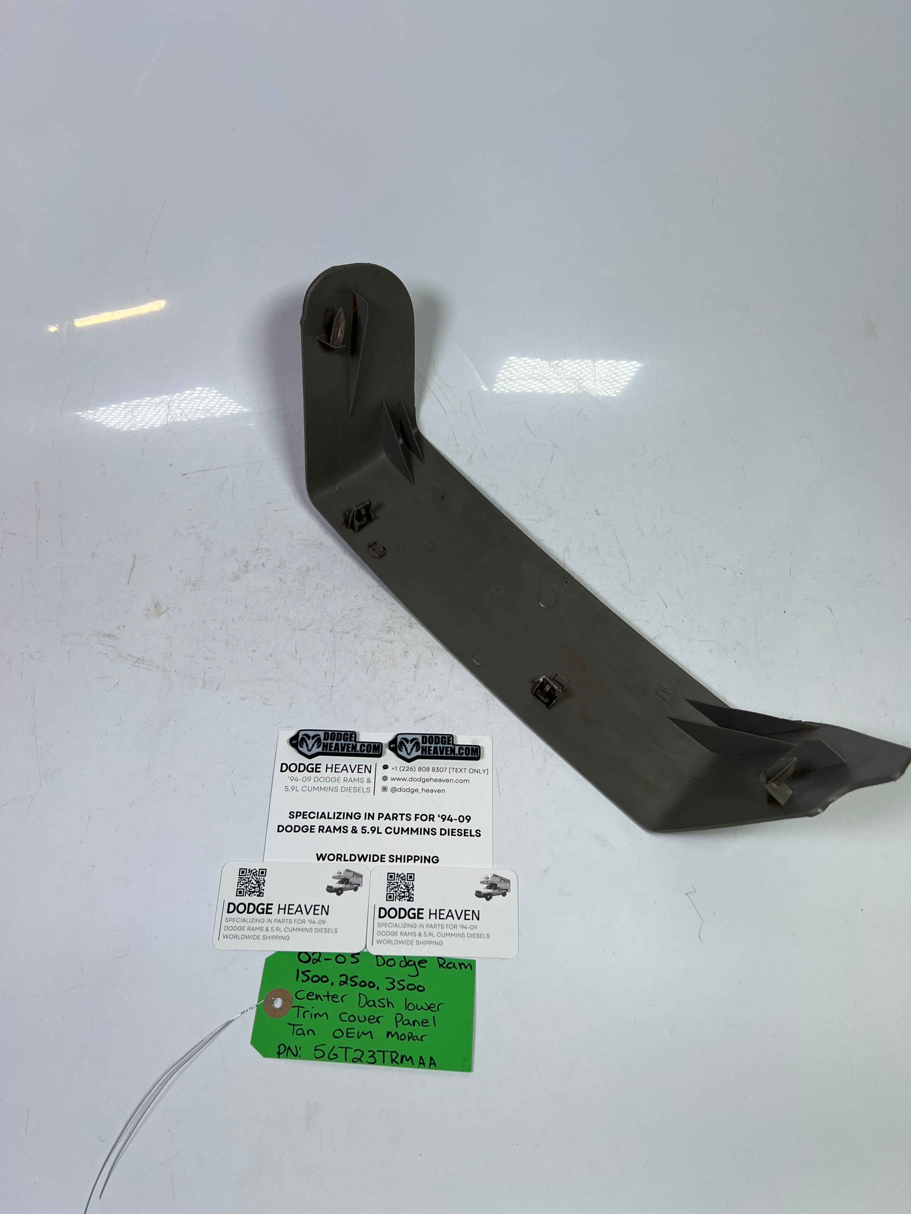 2002-2005 Dodge Ram 1500-3500 Center Lower Dash Trim Panel Tan