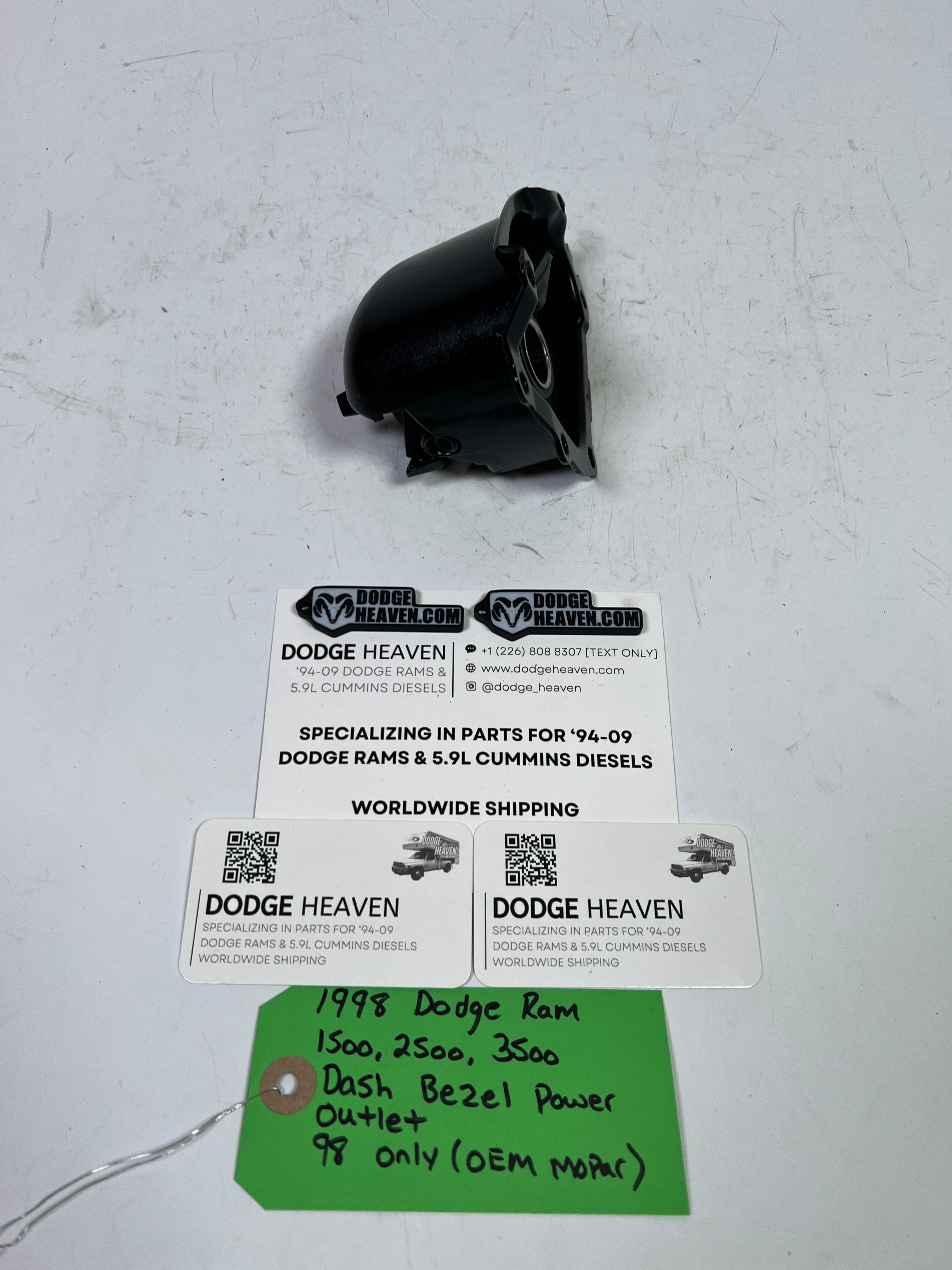 1998-1998 Dodge Ram 1500-3500 Dash Bezel Power Outlet