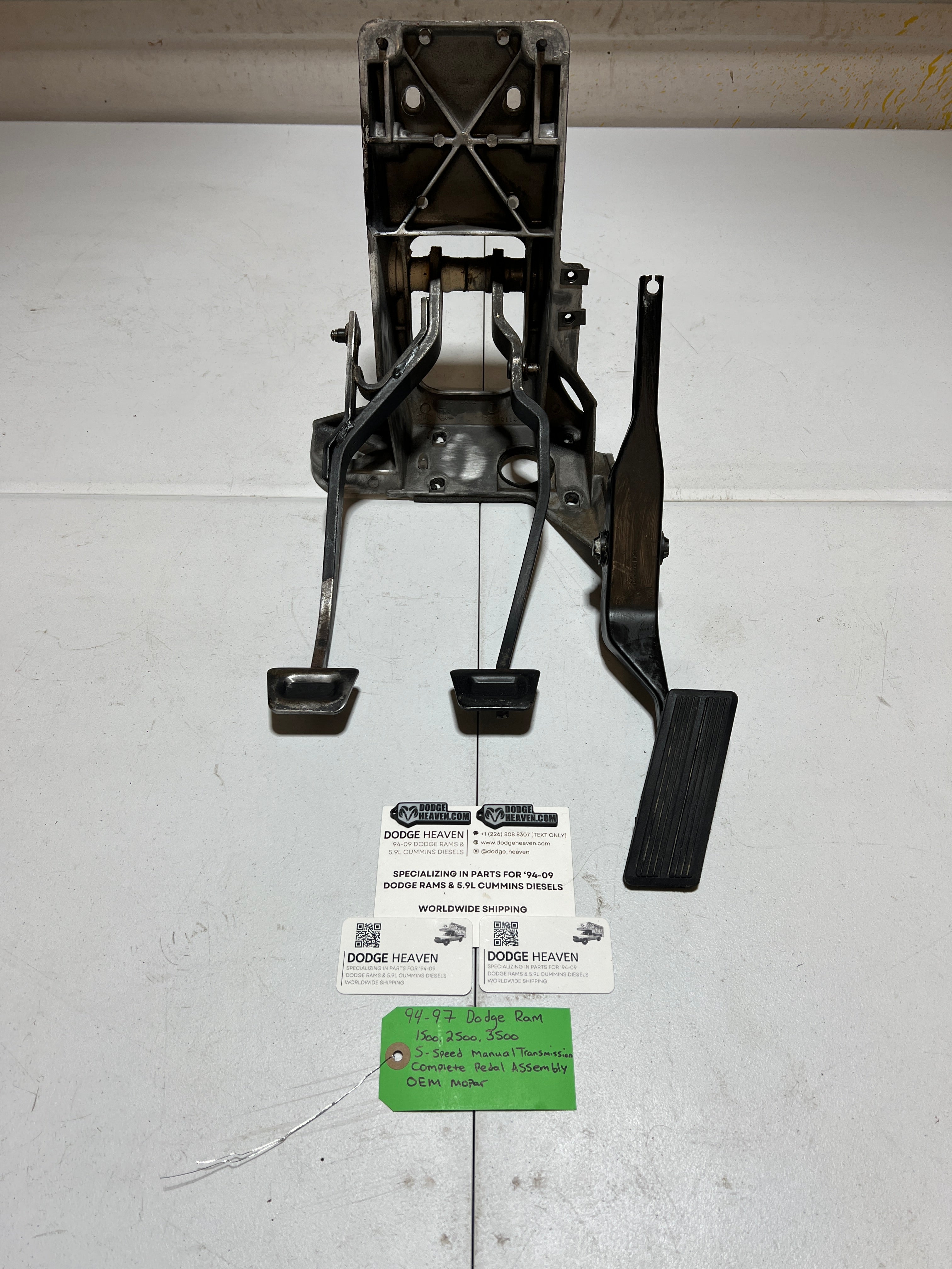 1994-1997 Dodge Ram 1500 2500 3500 Manual Transmission Clutch Pedal Assembly