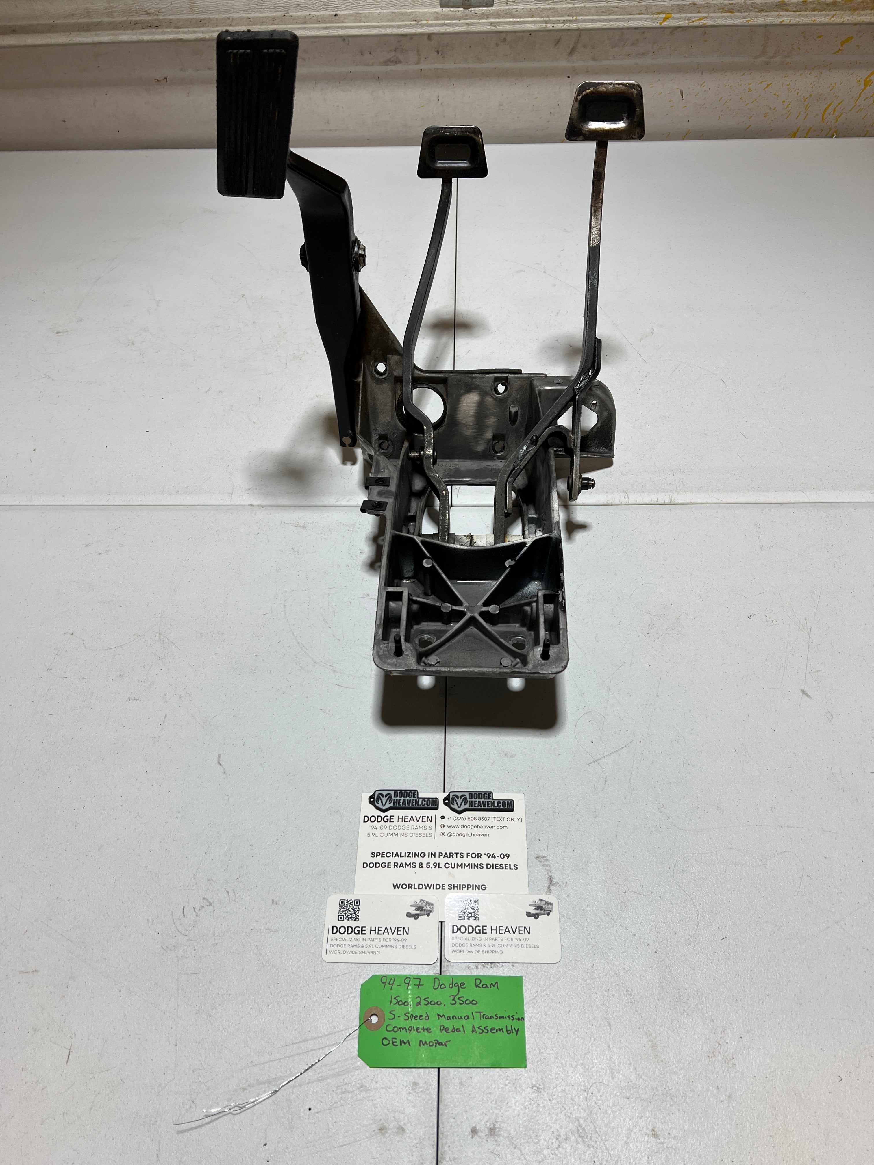 1994-1997 Dodge Ram 1500 2500 3500 Manual Transmission Clutch Pedal Assembly