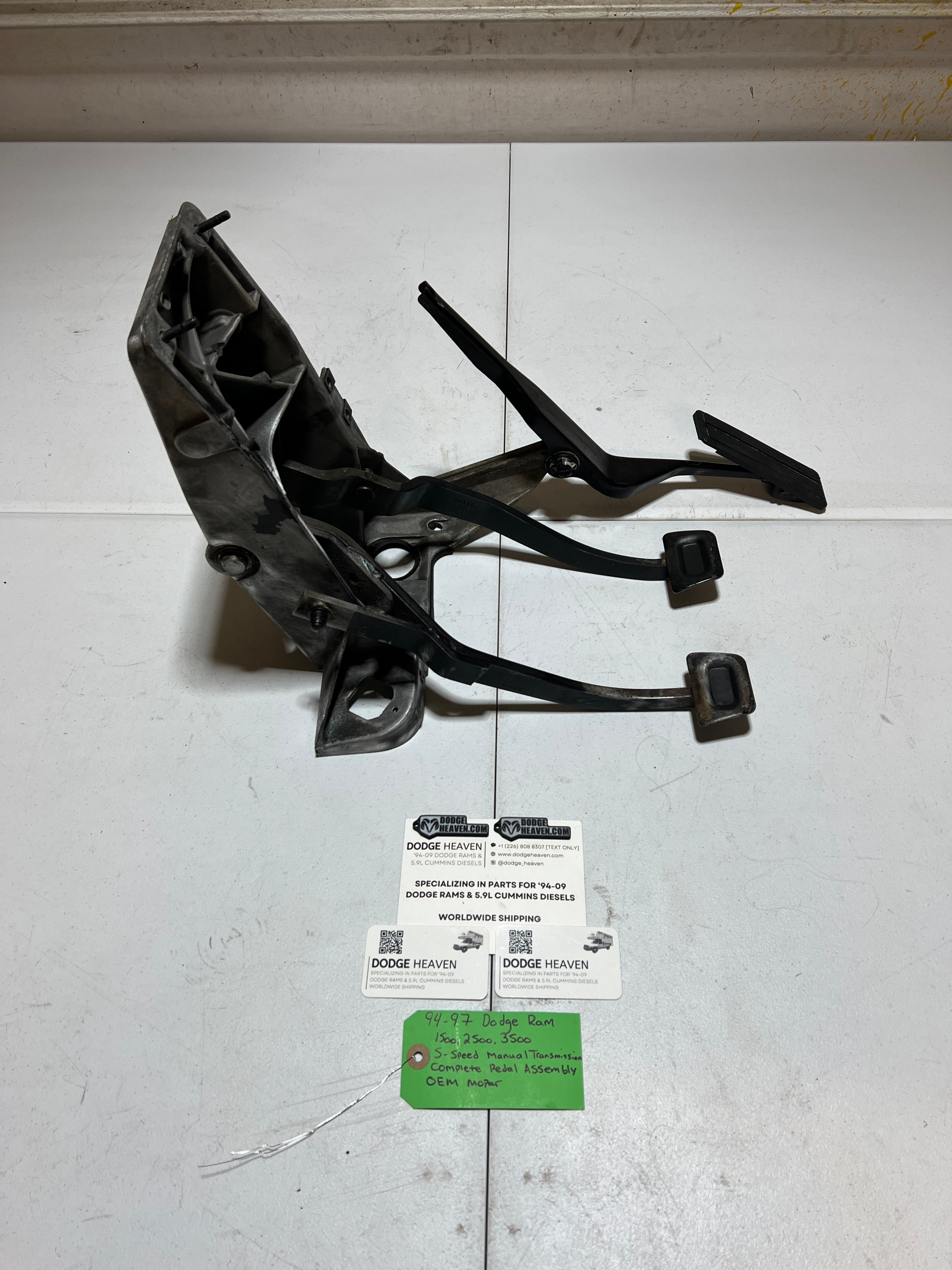 1994-1997 Dodge Ram 1500 2500 3500 Manual Transmission Clutch Pedal Assembly