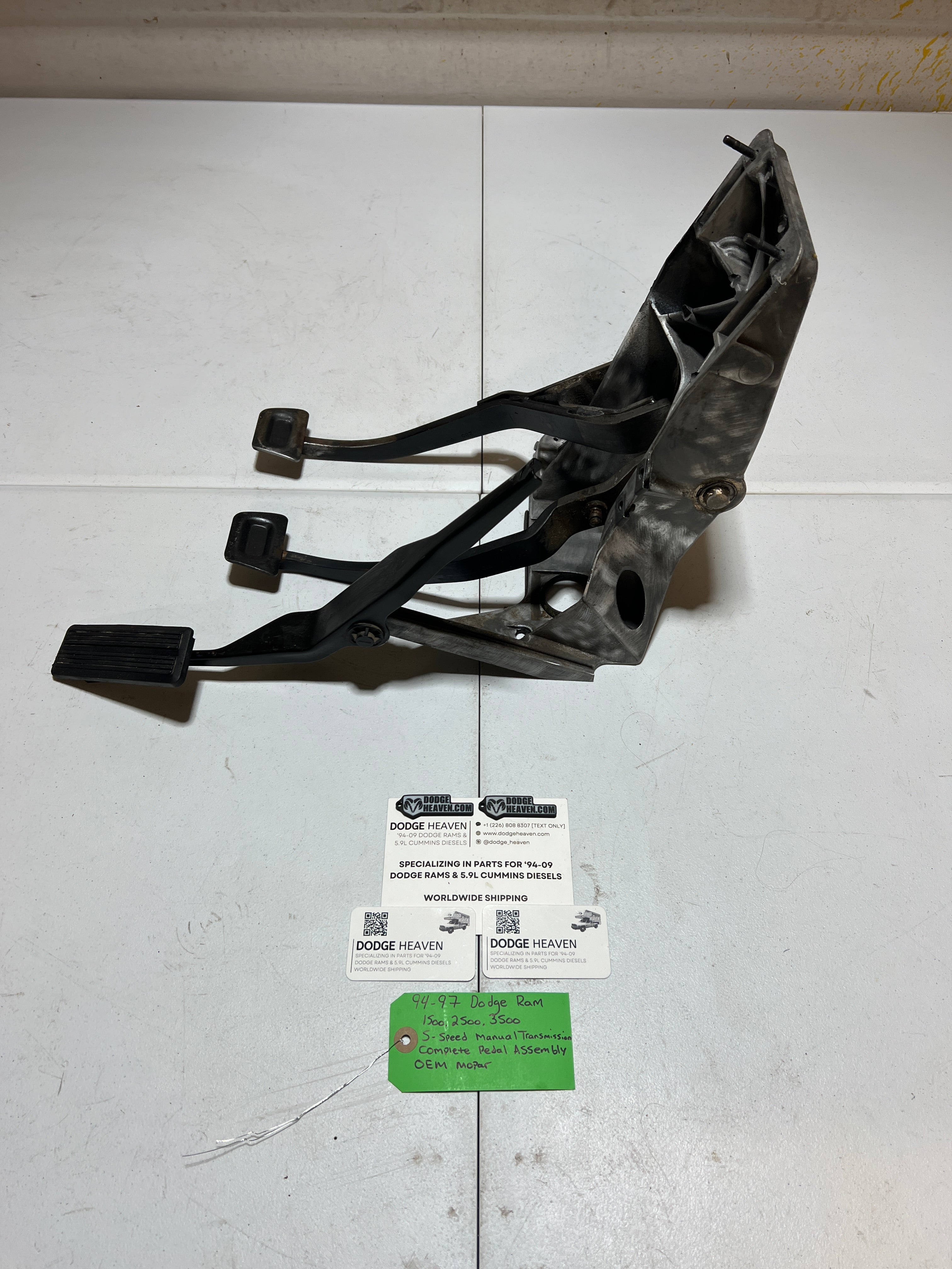 1994-1997 Dodge Ram 1500 2500 3500 Manual Transmission Clutch Pedal Assembly