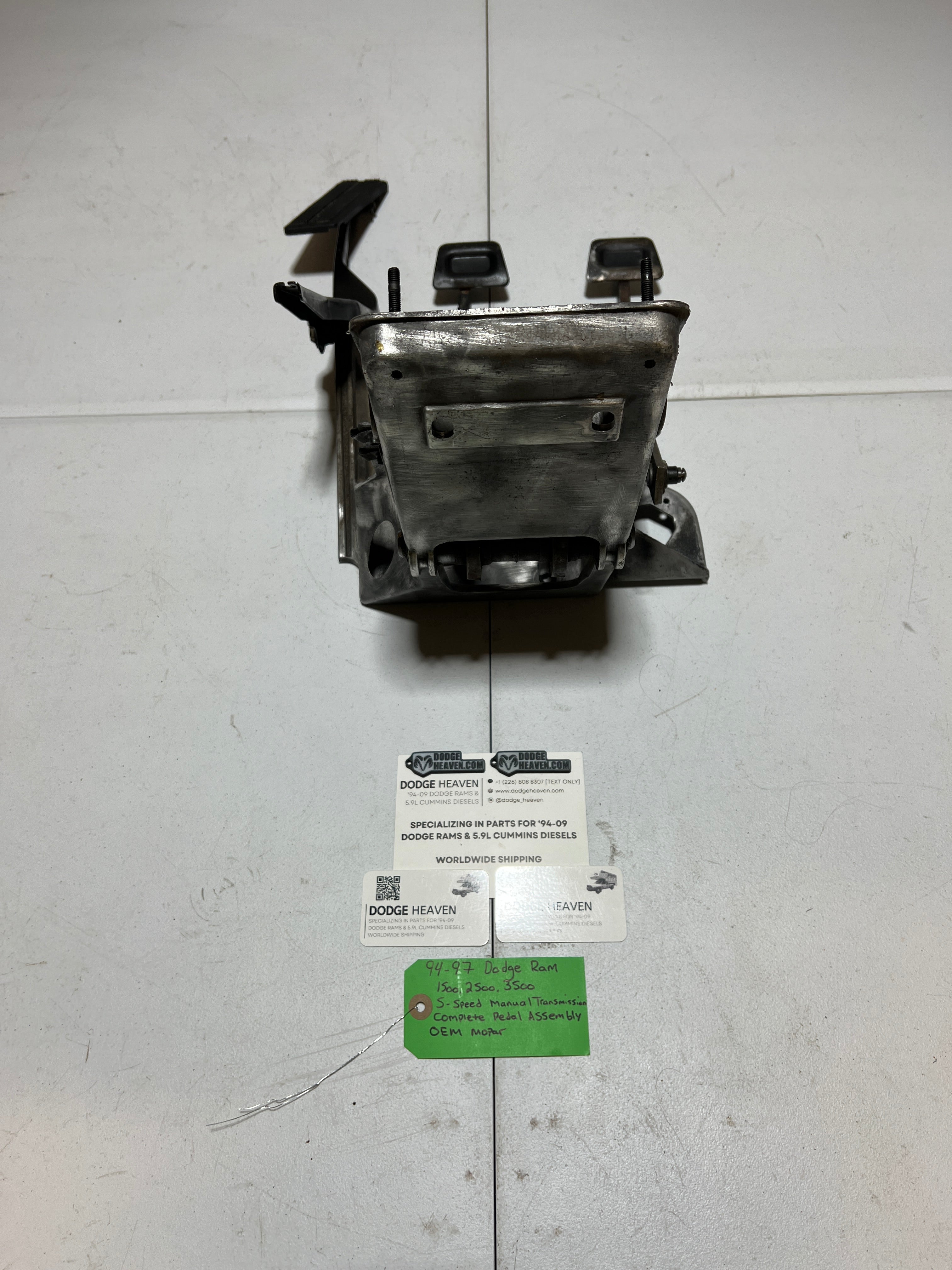 1994-1997 Dodge Ram 1500 2500 3500 Manual Transmission Clutch Pedal Assembly