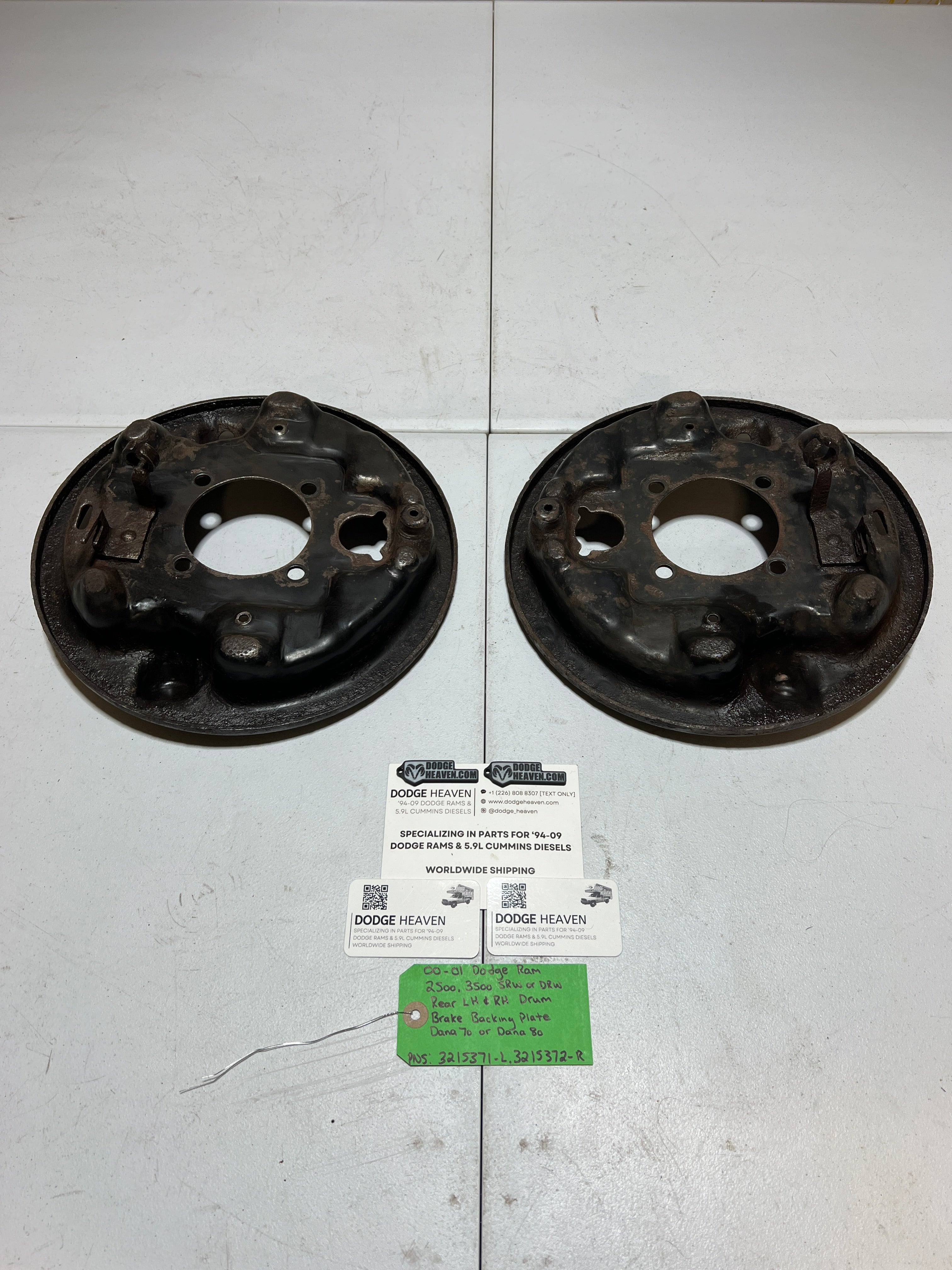 2000-2001 Dodge Ram 2500 3500 Rear LH & RH Drum Brake Backing Plates